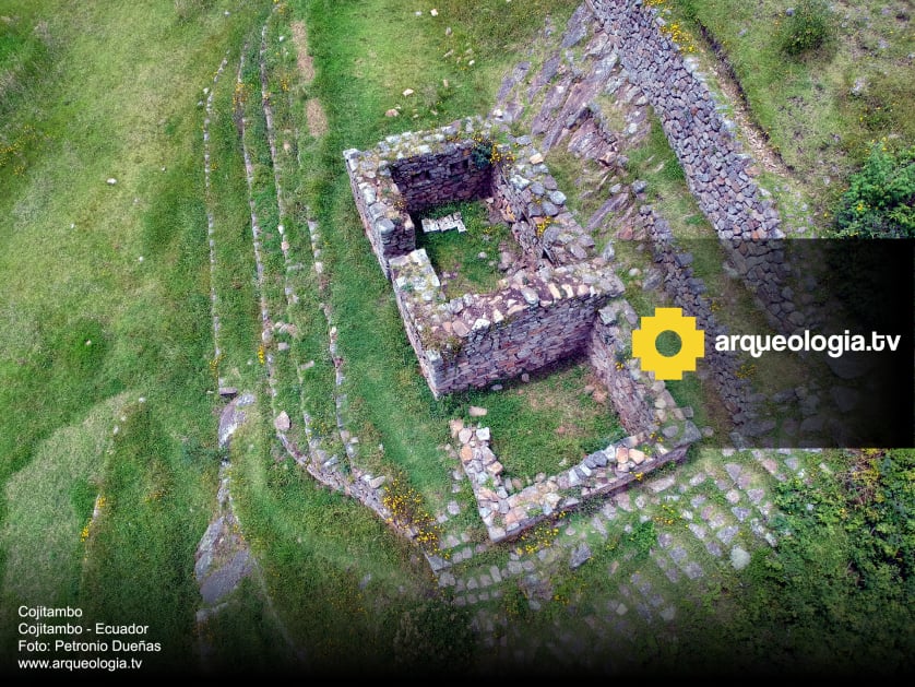 Complejo Arqueológico Cojitambo - Ecuador - www.arqueologia.tv