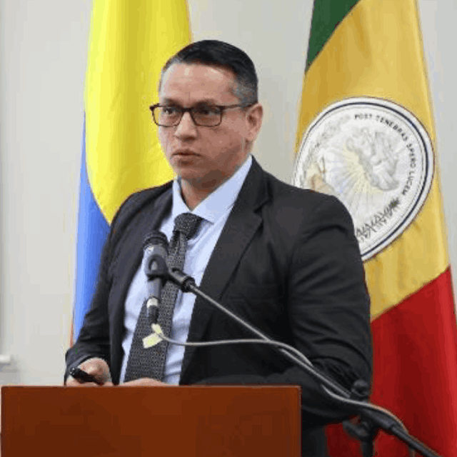 Cristian Sáenz De Viteri Anzules - www.arqueologia.tv