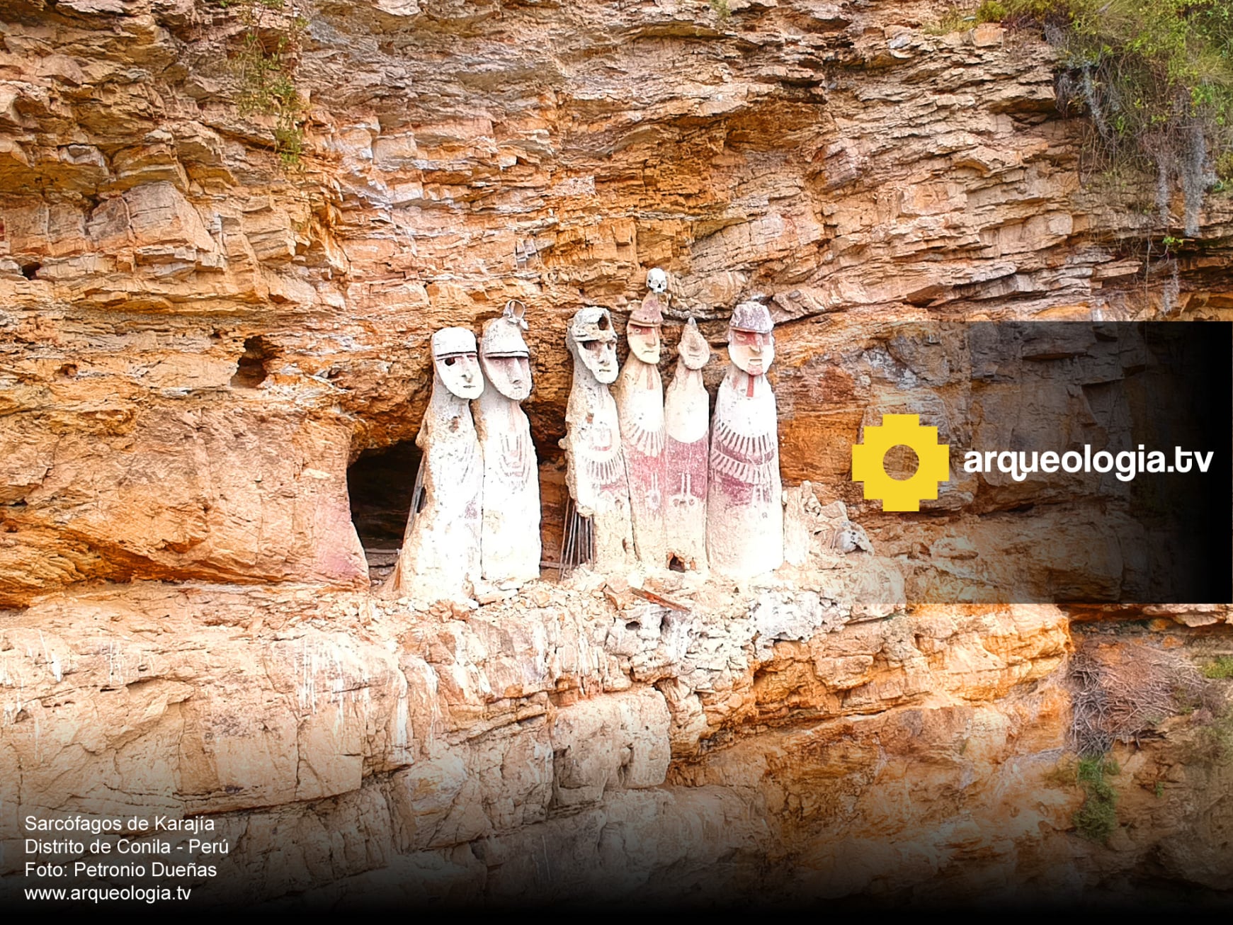 Sarcófagos de Karajía - Perú - www.arqueologia.tv