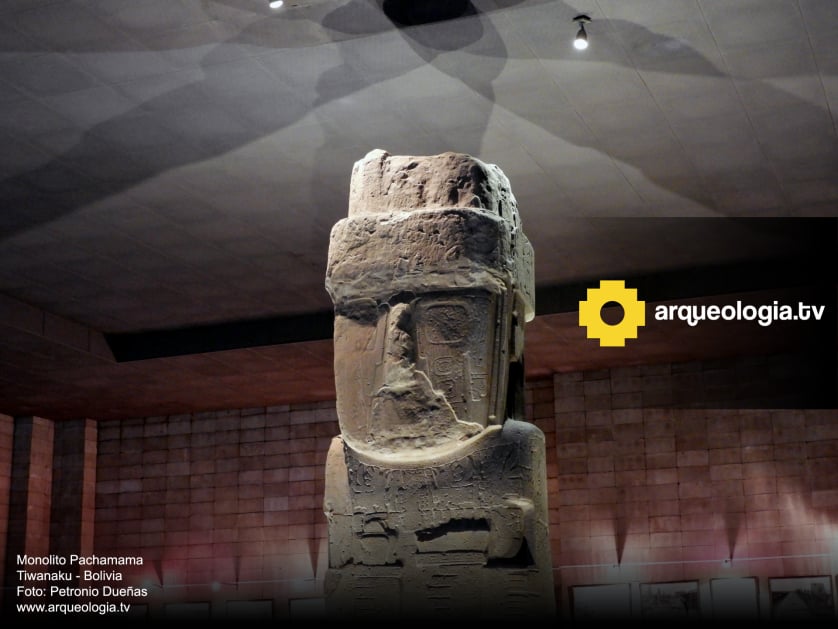 Monolito Pachamama - Bolivia - www.arqueologia.tv