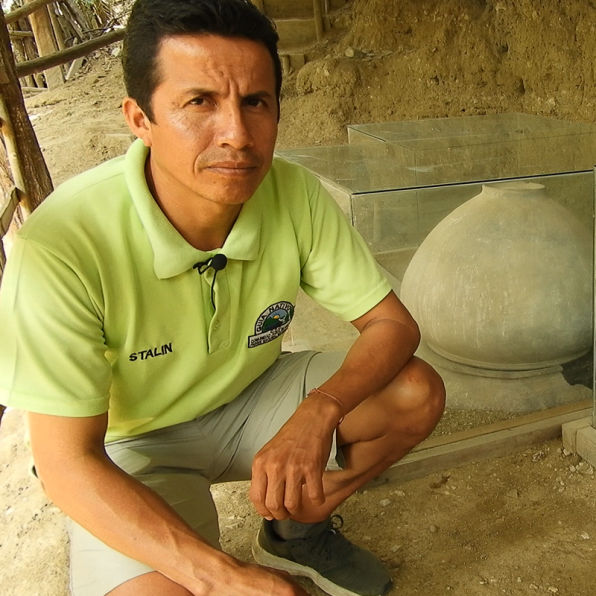 Stalin Maldonado www.arqueologia.tv